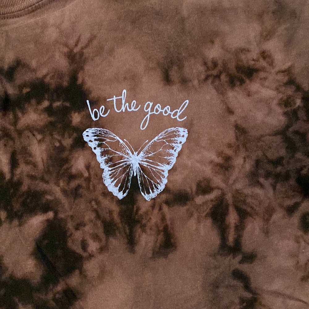 Long sleeve T Shirt Tie Dye butterfly ‘Be the good’ periwinkle - Picture 5 of 10